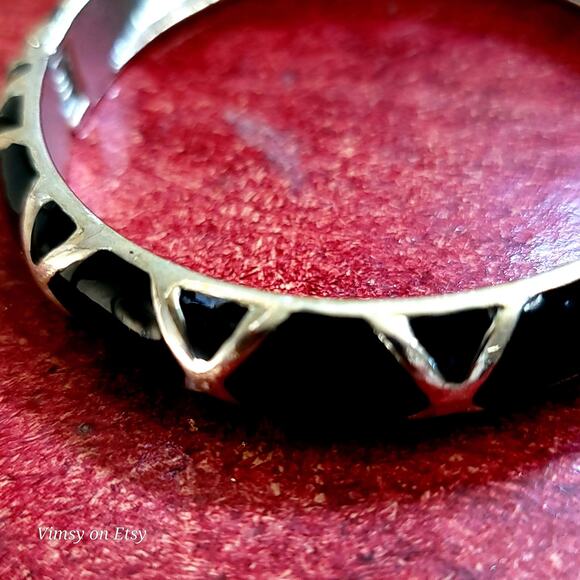 Black and Gold Enamel Cloisonné Bracelets - Timeless Elegance - Picture 7 of 10